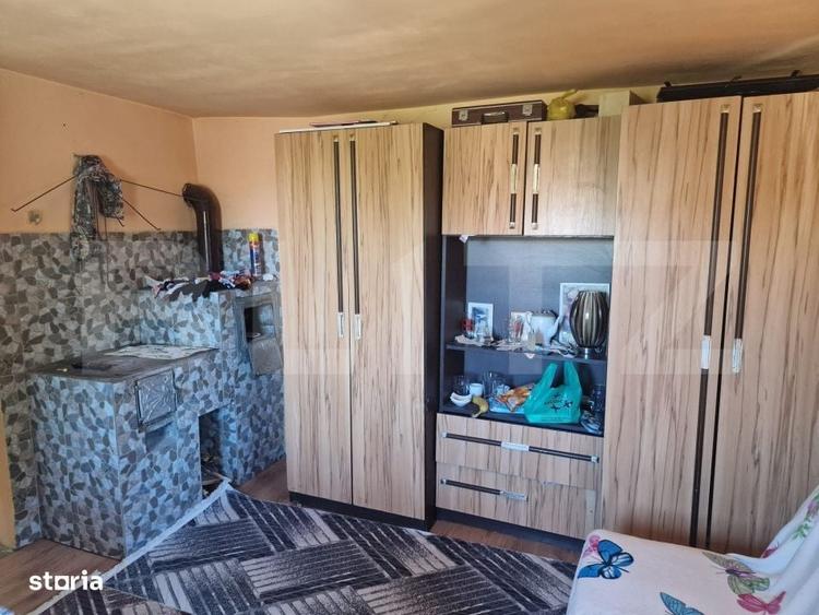 Casă cu 2 camere cu Teren 957 Mp în Central