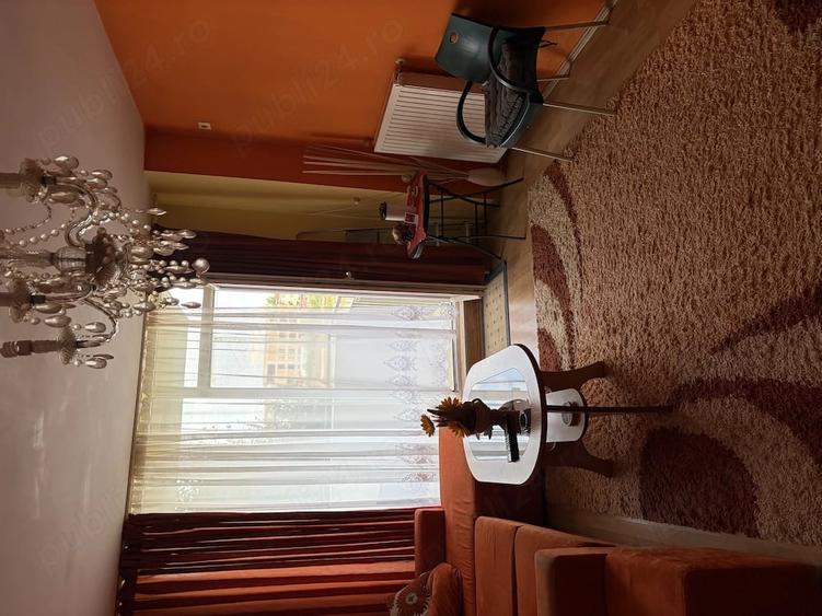 Apartament cu 2 camere decomandat în Aradului