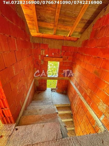 Casă individuală cu 5 camere cu Teren 1805 Mp în Lelești