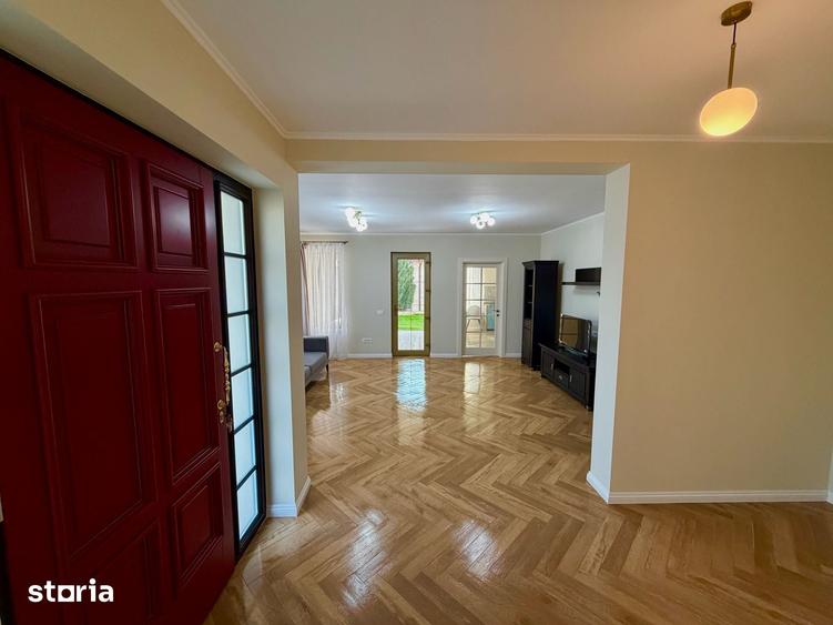 Casă cu 3 camere cu Teren 418 Mp în Cetate