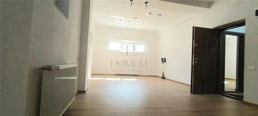 Spațiu comercial, de 70 mp, în Complex Studențesc