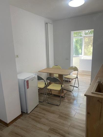 Apartament cu 2 camere decomandat în Năvodari