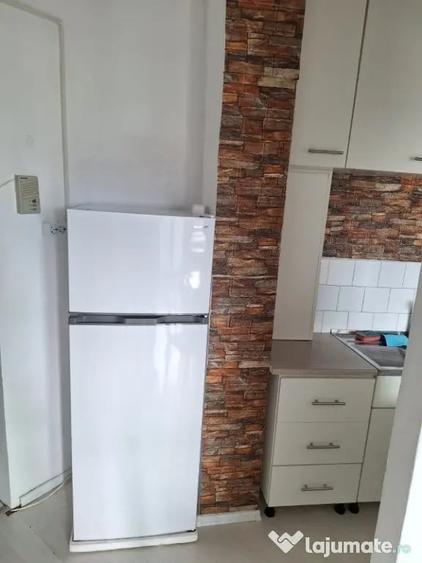 Garsonieră în Județean