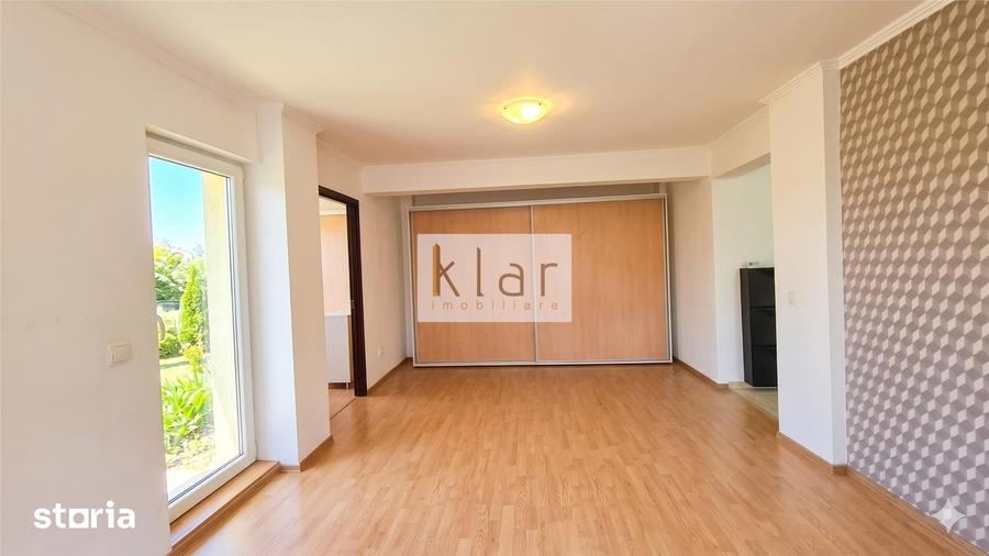 Apartament cu 2 camere semidecomandat în Gruia