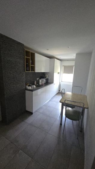 Vand apartament 3 camere zona Torontalului - 3