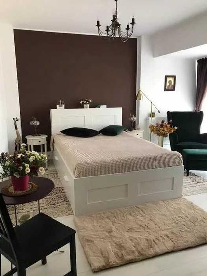 Apartament cu 3 camere decomandat în Bucium
