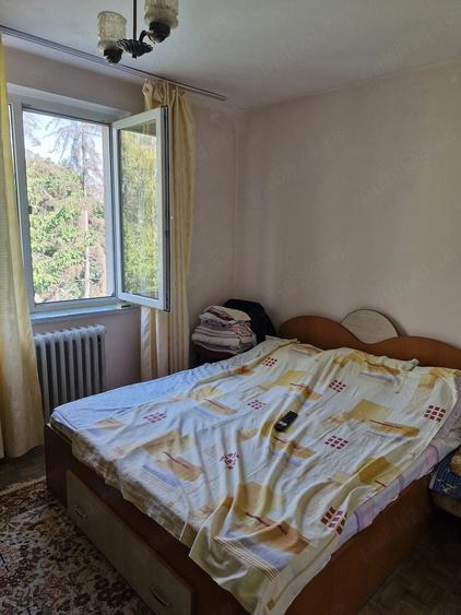 Apartament cu 2 camere semidecomandat în Ceair