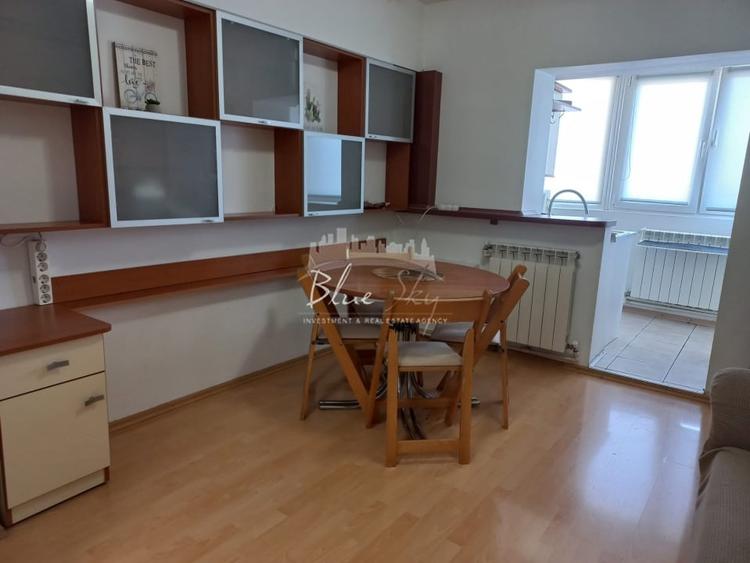Apartament cu 2 camere decomandat, mobilat în Trocadero