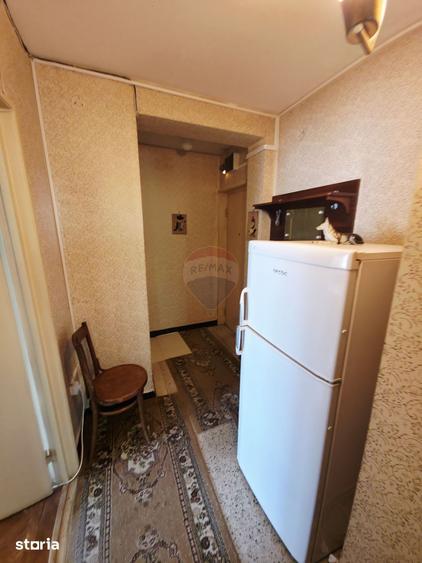 Apartament cu 2 camere decomandat în Precista