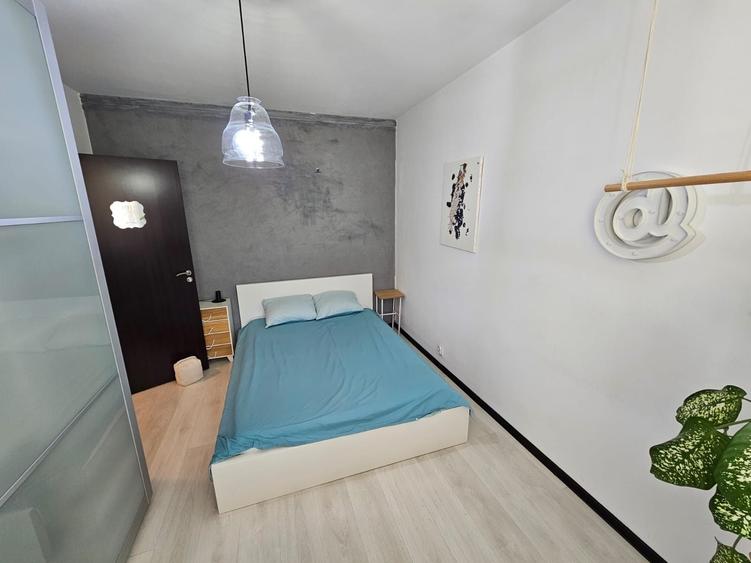 Apartament cu 2 camere semidecomandat în Dristor
