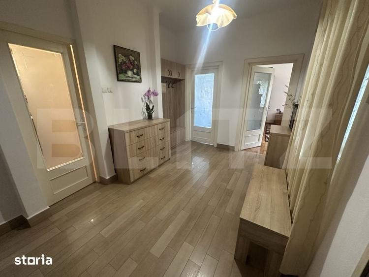 Apartament cu 4 camere în Bercu Roșu