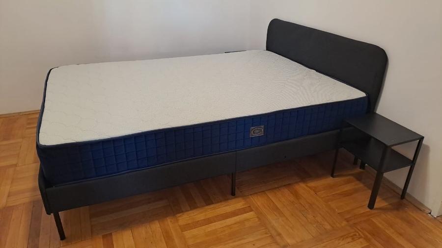 Apartament cu 2 camere semidecomandat, mobilat în 7 Noiembrie