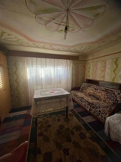 Casă individuală cu 3 camere cu Teren 2650 Mp în Burzuc