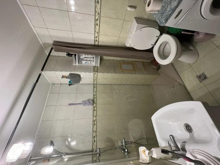 Garsonieră decomandată în Iris