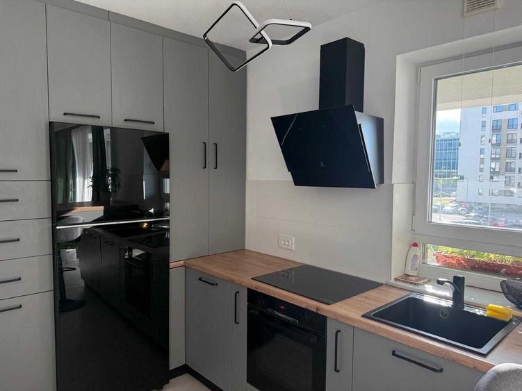 Apartament cu 2 camere decomandat în Central