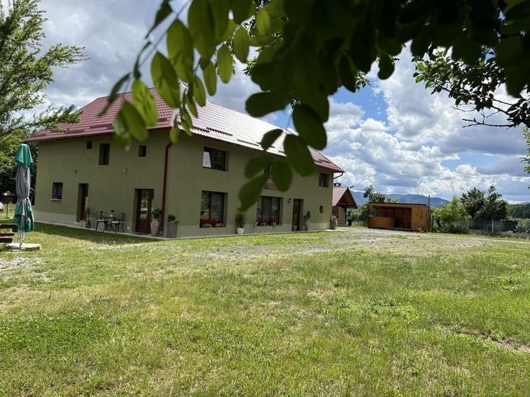 Casă cu 4 camere în Nimăiești