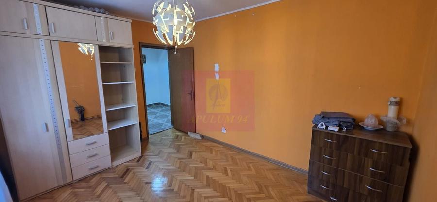 Apartament cu 2 camere decomandat în Poiana Câmpina