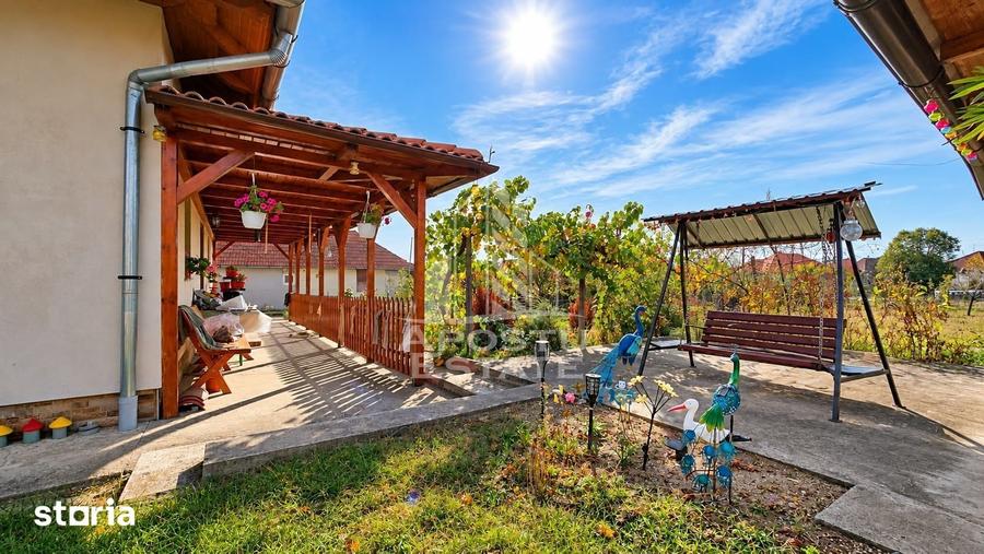 Casă cu 4 camere cu Teren 1260 Mp în Buteni
