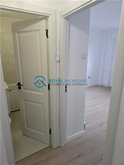 Apartament cu 2 camere decomandat în B-dul București
