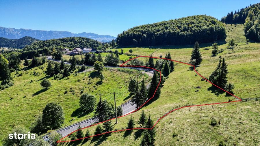 Teren de 8700 mp, în Fundata