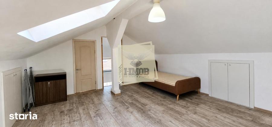 Casă cu 6 camere cu Teren 281 Mp în Tineretului