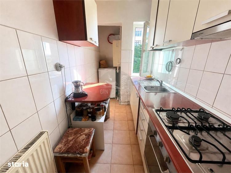 Apartament cu 2 camere în Vasile Aaron