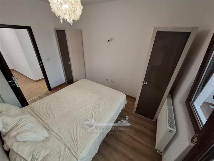 Apartament cu 3 camere decomandat, mobilat în Cug