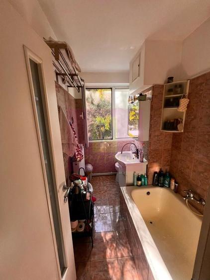 Apartament cu 2 camere semidecomandat în Eroii Revoluției