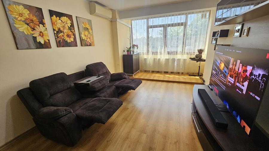 Apartament cu 2 camere decomandat în Ultracentral