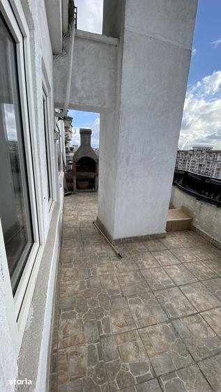 Apartament cu 4 camere în Titan