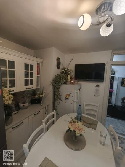 Apartament cu 2 camere decomandat în Siret
