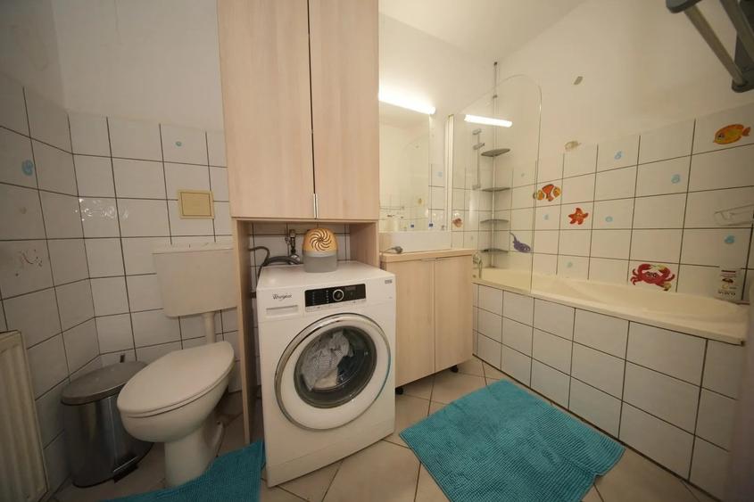 Apartament cu 2 camere decomandat în Drumul Taberei