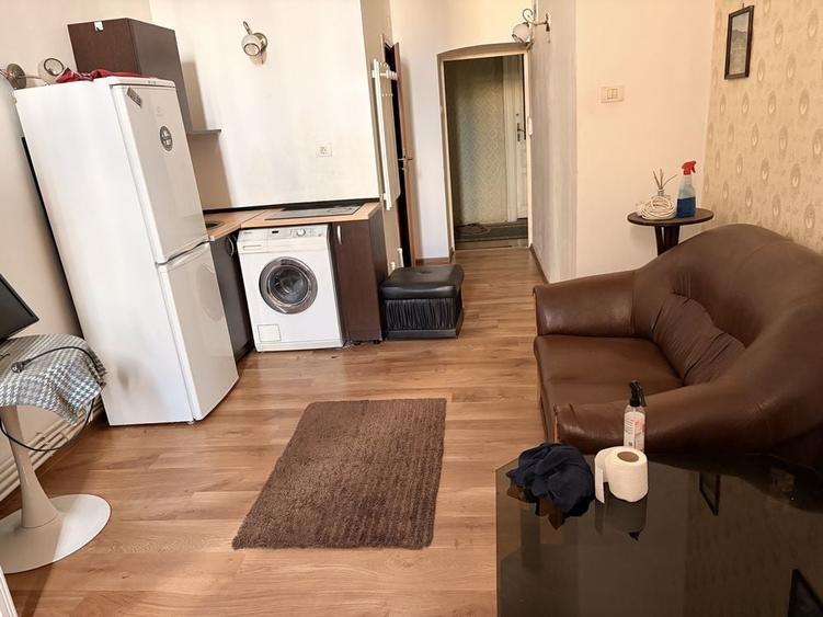 Apartament cu 2 camere semidecomandat în Ultracentral