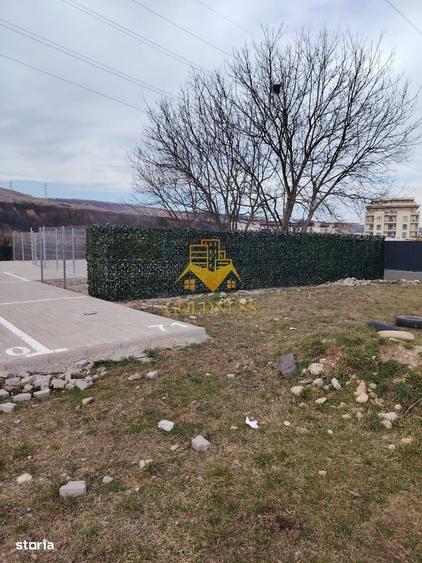 Spațiu comercial, în Florești