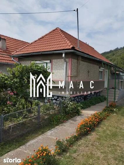 Casă cu 4 camere cu Teren 1200 Mp în Sâncel