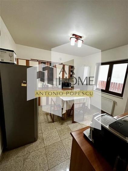 Duplex cu 5 camere cu Canalizare în Albert