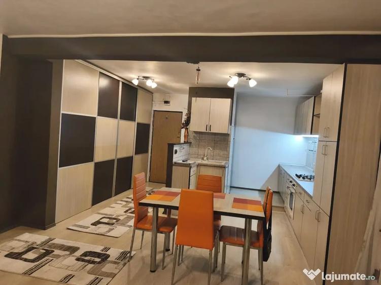 Apartament cu 2 camere semidecomandat în Vitan