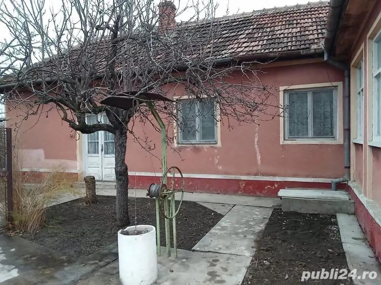 Casă în Galșa