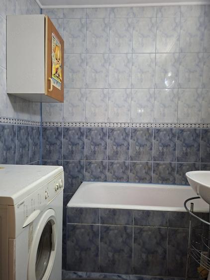 Apartament cu 2 camere decomandat în Trivale