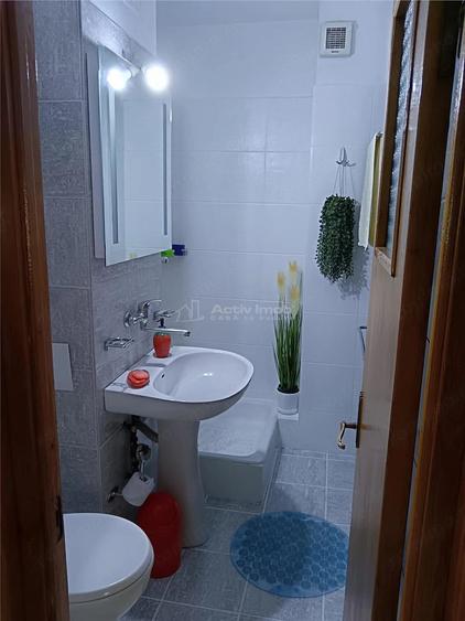 Vanzare apartament 4 camere-Bd. Decebal - 14