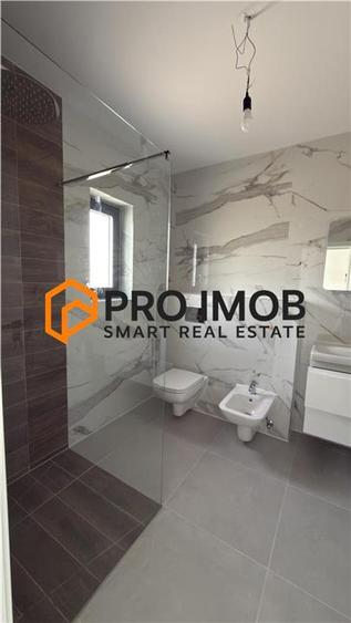 Casă individuală cu 5 camere cu Teren 450 Mp în Potoceni