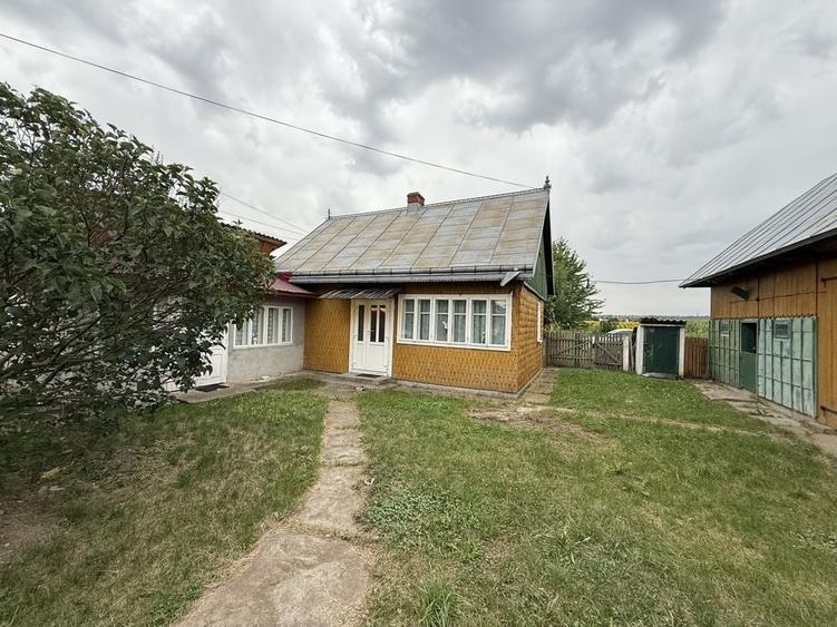 Casă cu 3 camere în Gălănești
