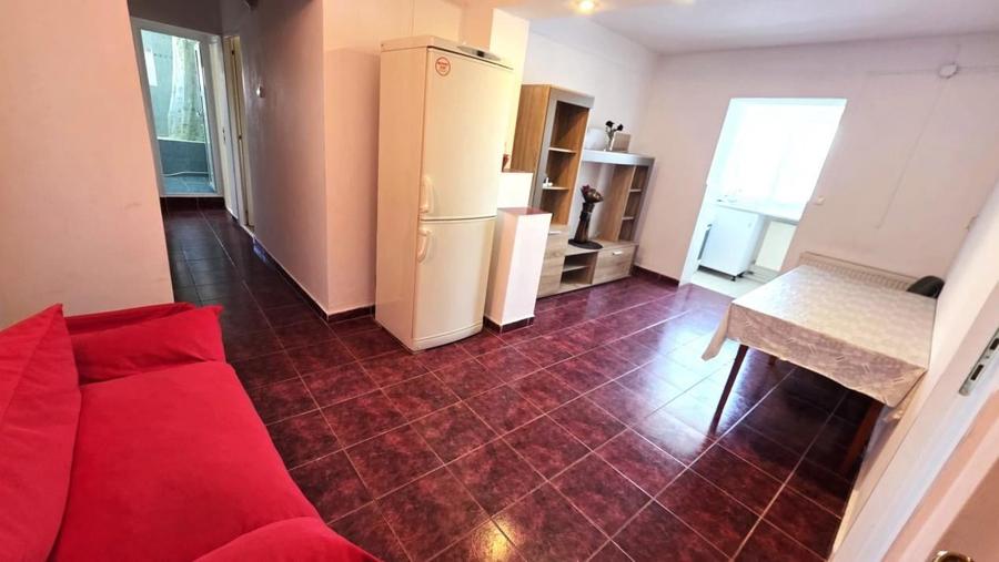 Apartament cu 4 camere decomandat, mobilat în Nord