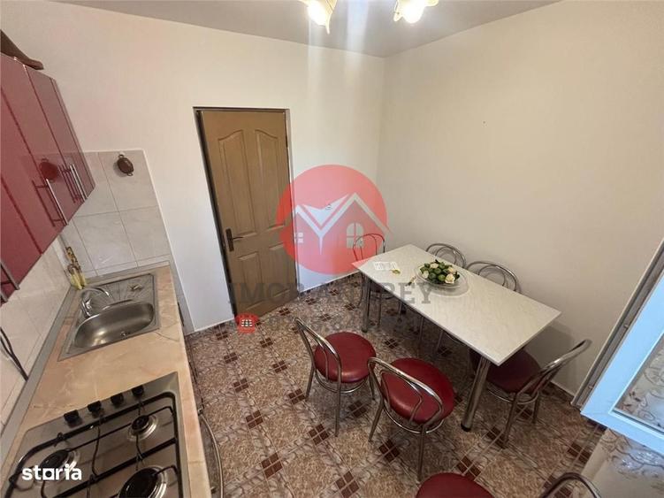 Apartament cu 2 camere decomandat în C5