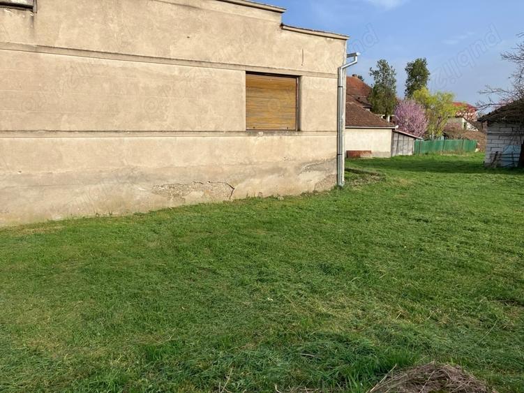 Casă cu 4 camere cu Teren 2054 Mp în Geoagiu