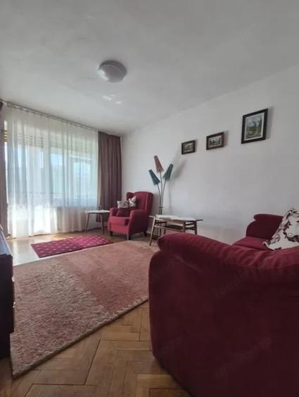 Apartament cu 2 camere decomandat în Sebastian