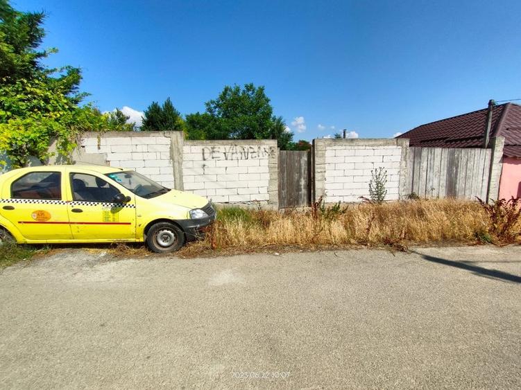 Teren Construcții intravilan de 513 mp, în Sud