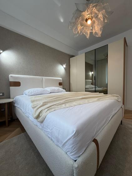 Apartament cu 3 camere decomandat în Pipera