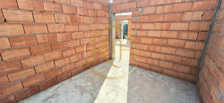 Duplex cu 3 camere cu Canalizare în Giroc