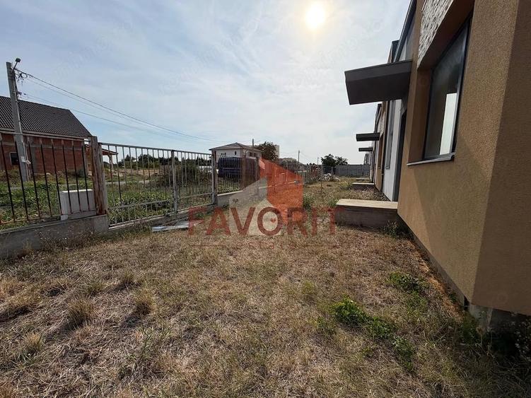 Casă cu 3 camere cu Teren 240 Mp în Sânandrei